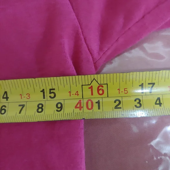 Jerzees Pink Short Sleeve Tee Classic Crew Neck S - Picture 4 of 4